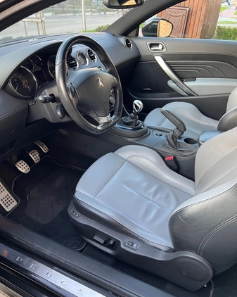 Peugeot RCZ cena 66500 przebieg: 132000, rok produkcji 2015 z Warszawa małe 79